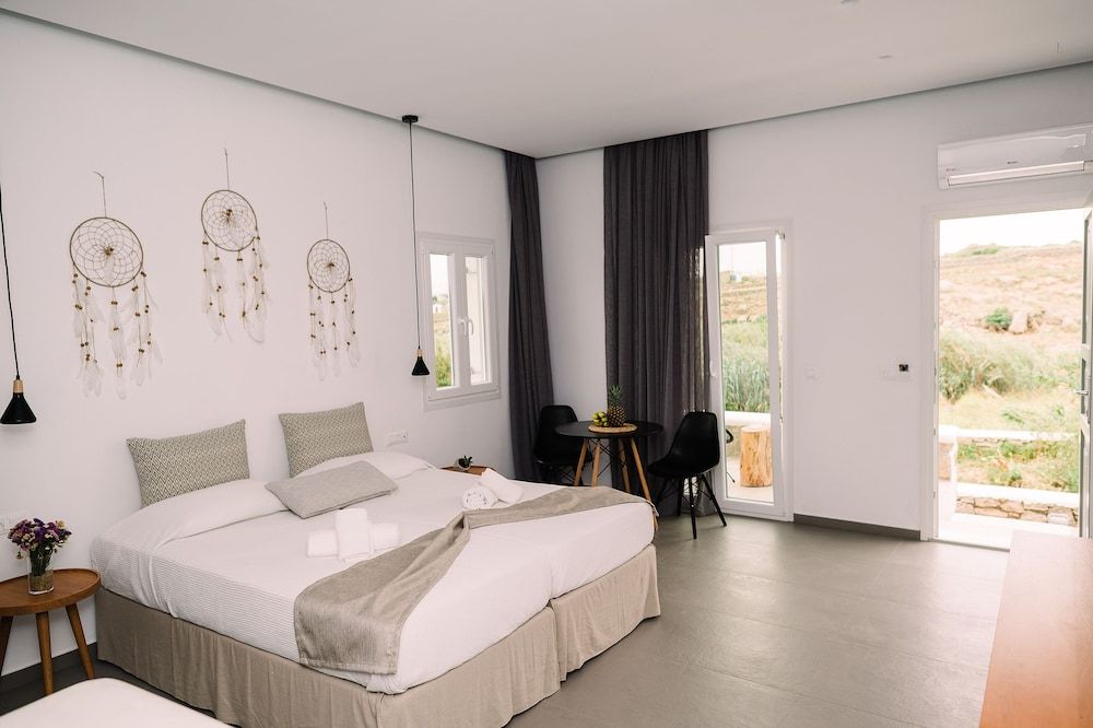 Abelos Mykonos Deluxe Double Room, Partial Sea View 5