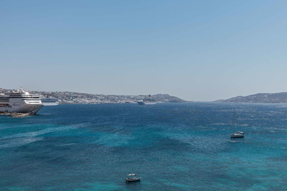 Obsession Mykonos Standard Double Room, Partial Sea View 3