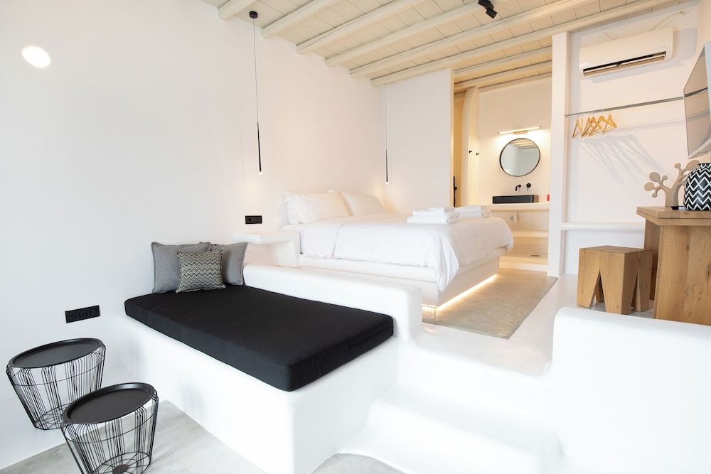 undefined Obsession Mykonos 3