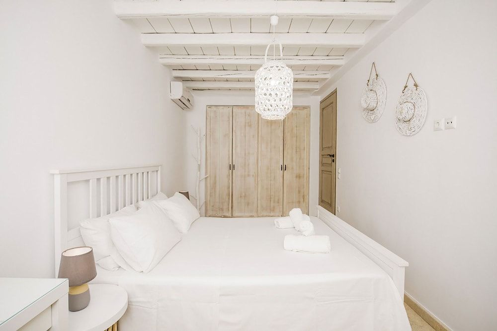 Marvi House 1 Cottage 10