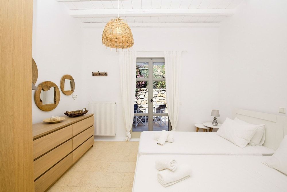 Marvi House 1 Cottage 8