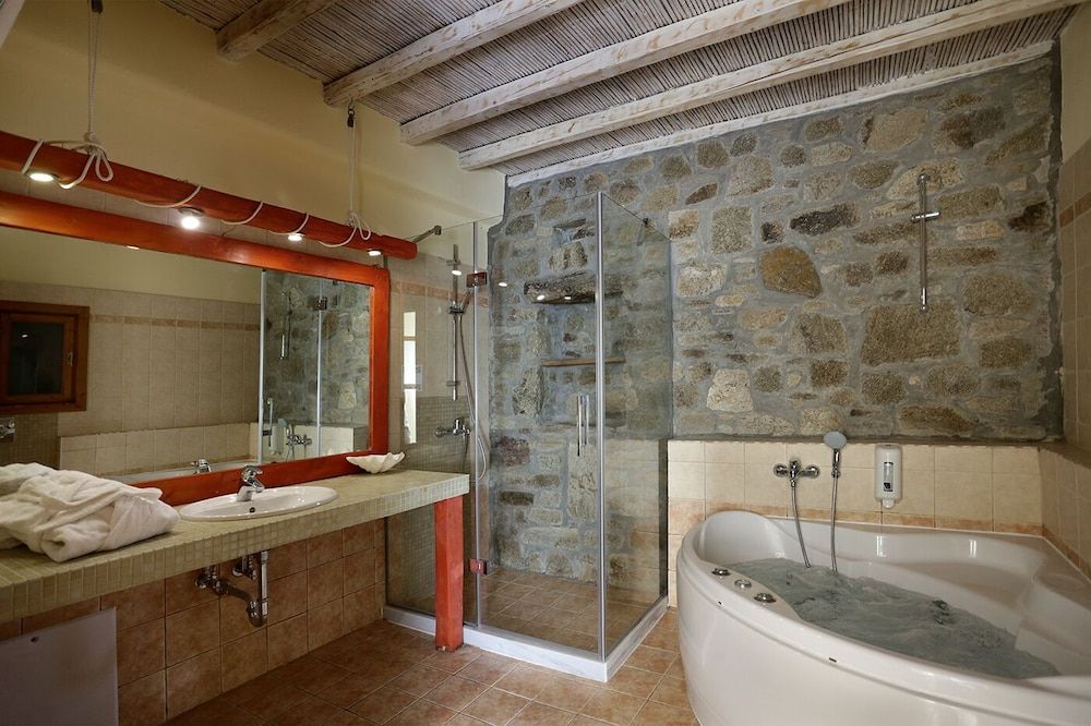 Albatros Club Mykonos Deluxe Suite (Plus) 3