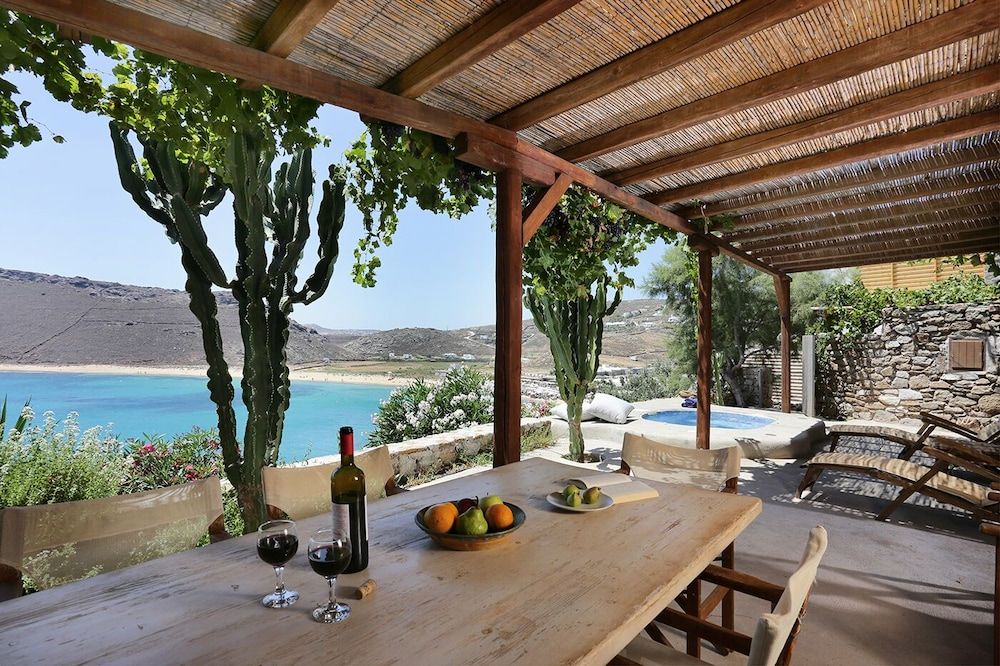 Albatros Club Mykonos Family Apartment 2