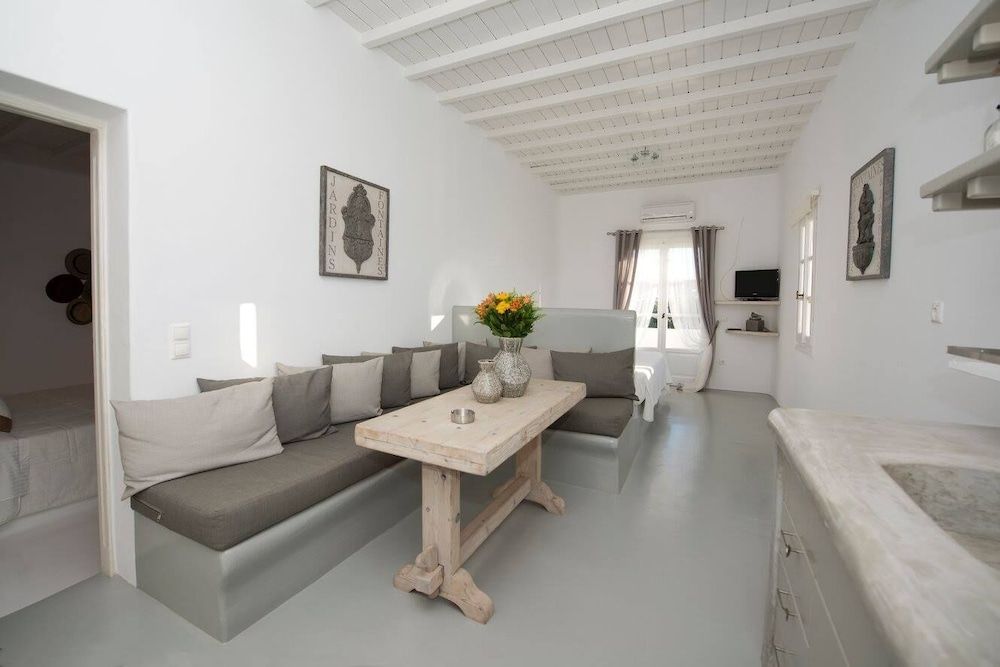 Mykonian Studios Deluxe Apartment 5