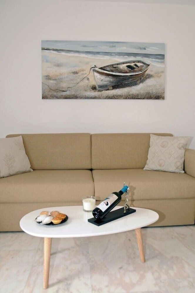 Flora's Houses Mykonos House (1) 5