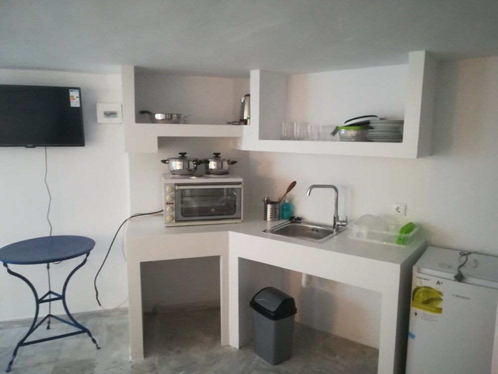undefined Classy Mykonian Studio - Ornos 5