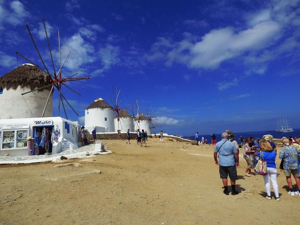 undefined Famprikas house in Mykonos 5