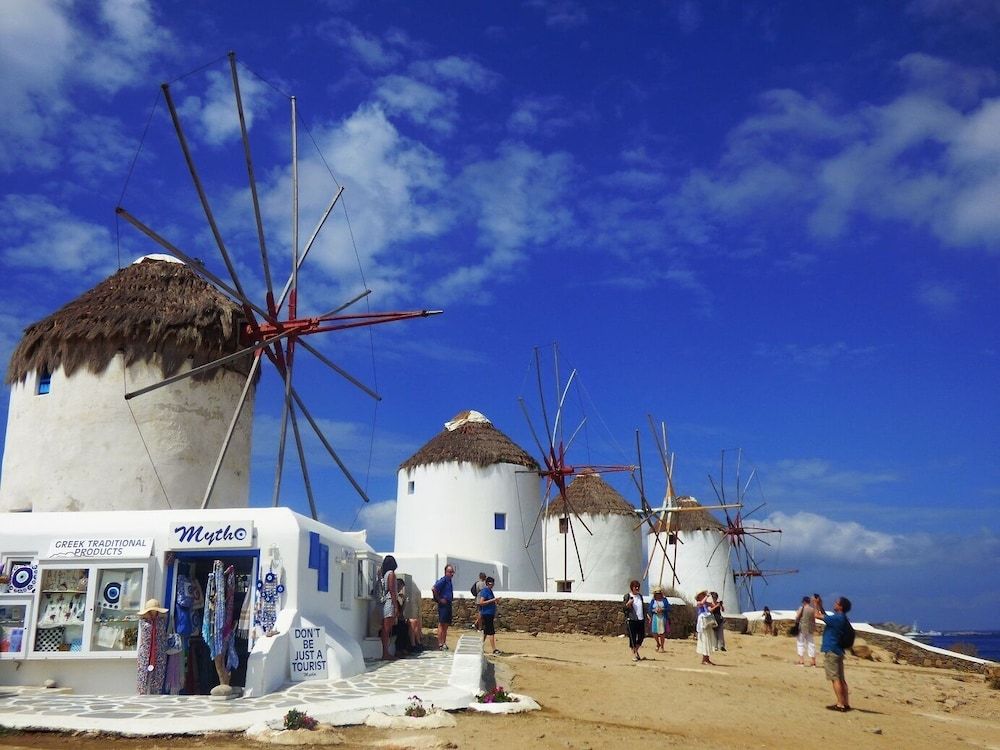 undefined Famprikas house in Mykonos 6
