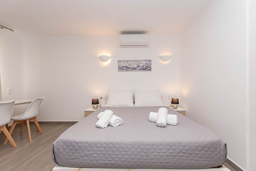 Oniropetra Apartaments Studio 3
