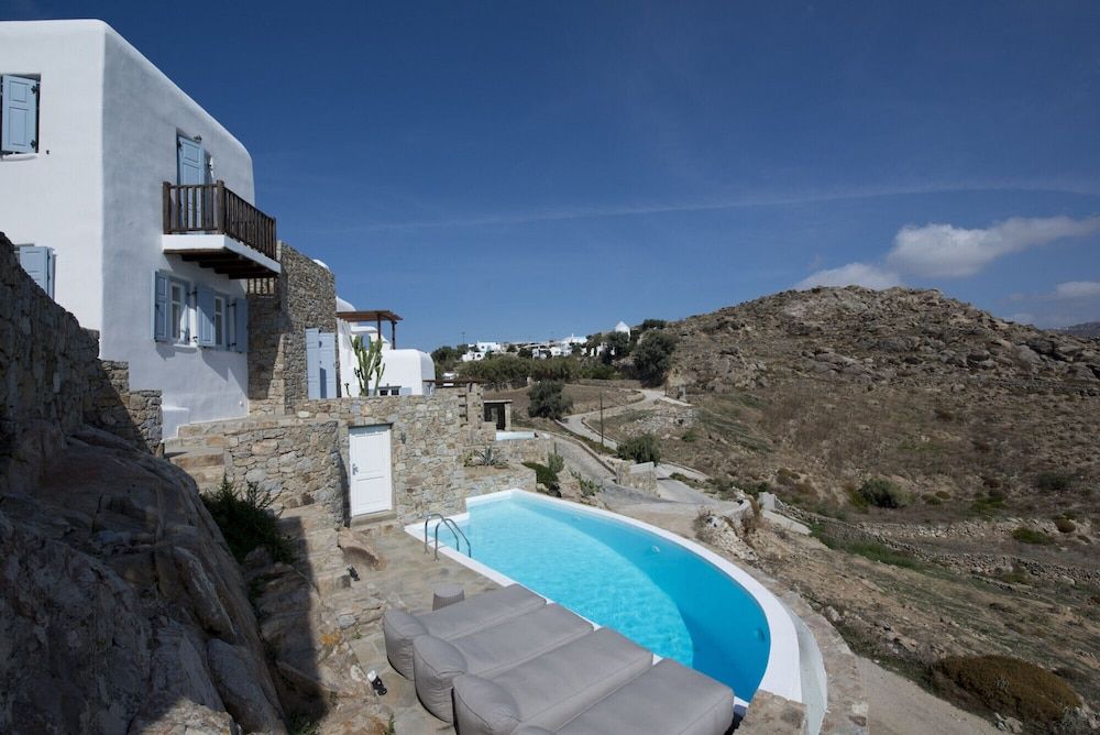 undefined Villa Azurite With Heated Pool by Diles Villas 3