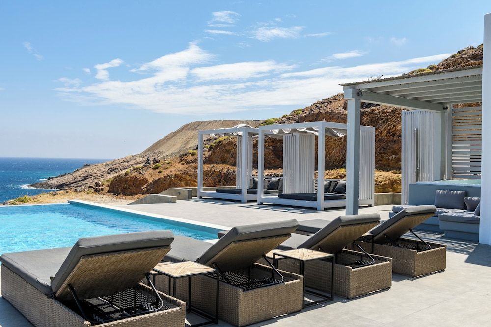 undefined Mykonos Big Blue Villas & Suites At The Seaside 9