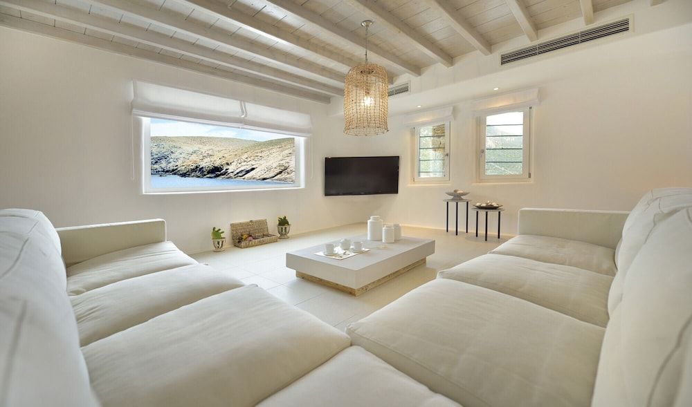 undefined Simone Elmina Villas in Mykonos 4