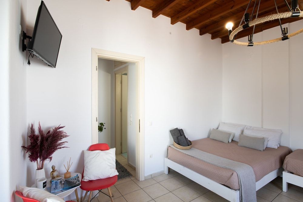 Dimelal Mikonos Downtown Apartments Comfort Triple Room 6