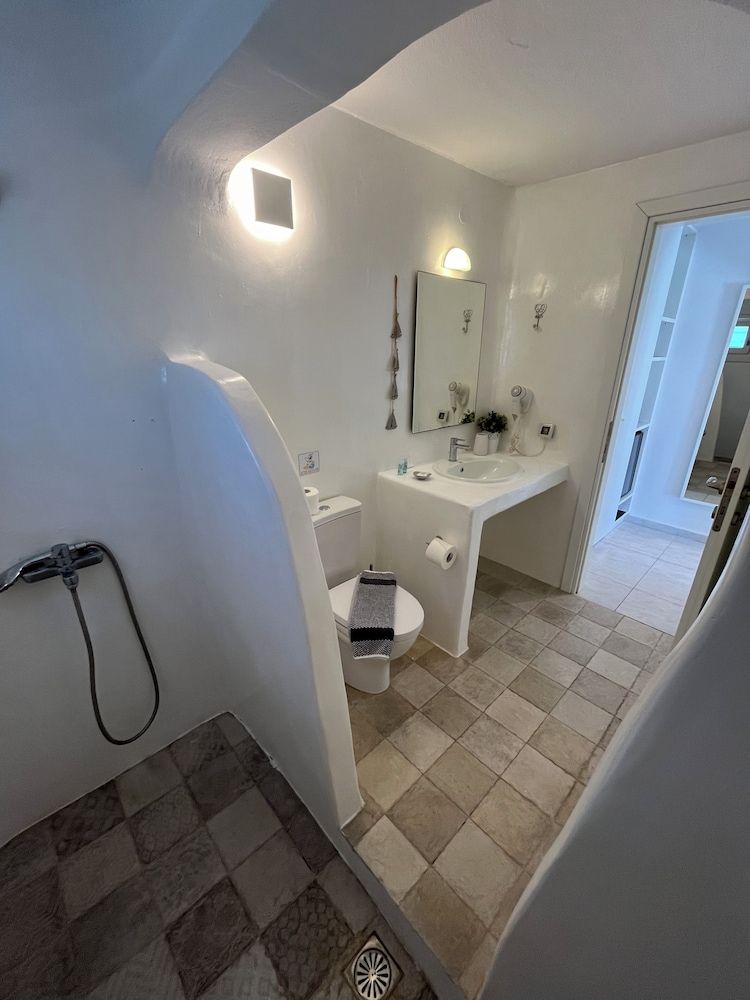 Villa Margarita Double or Twin Room, Garden View 7