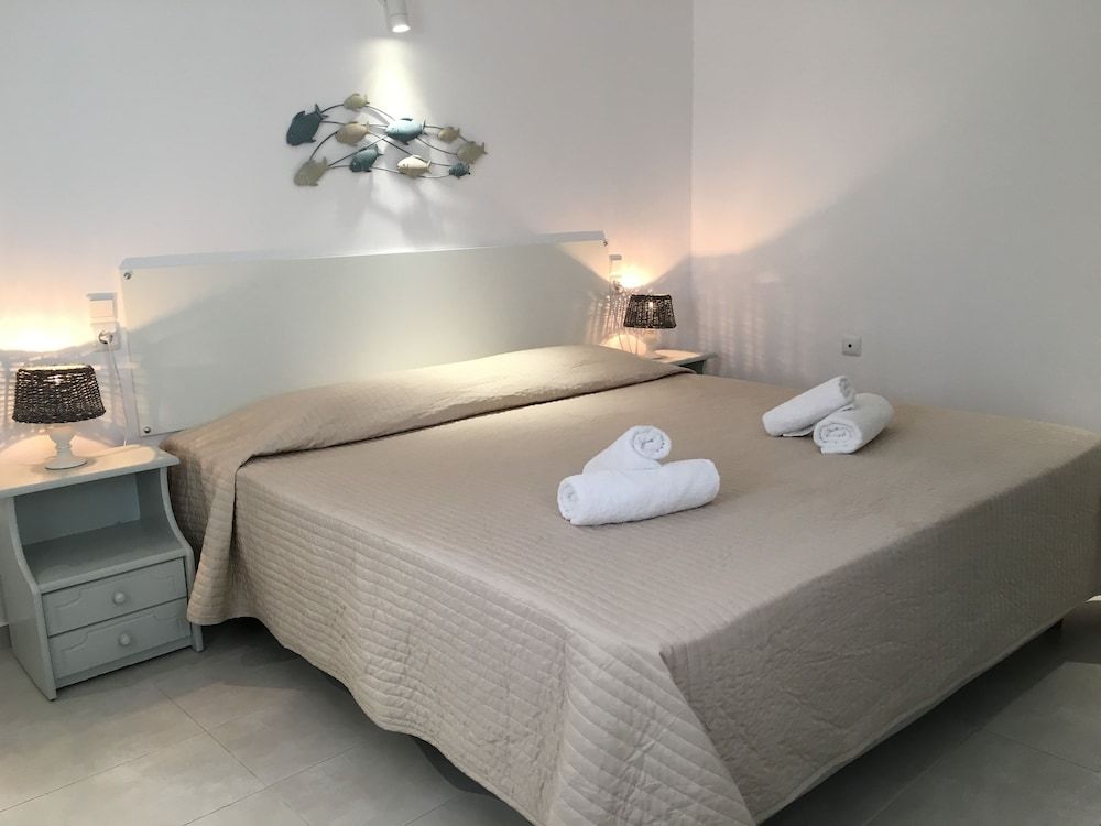 Double or Twin Room, Courtyard View