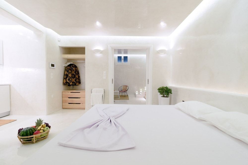 undefined Mykonos 52m² Luxury Apartment Sea side Ornos 4