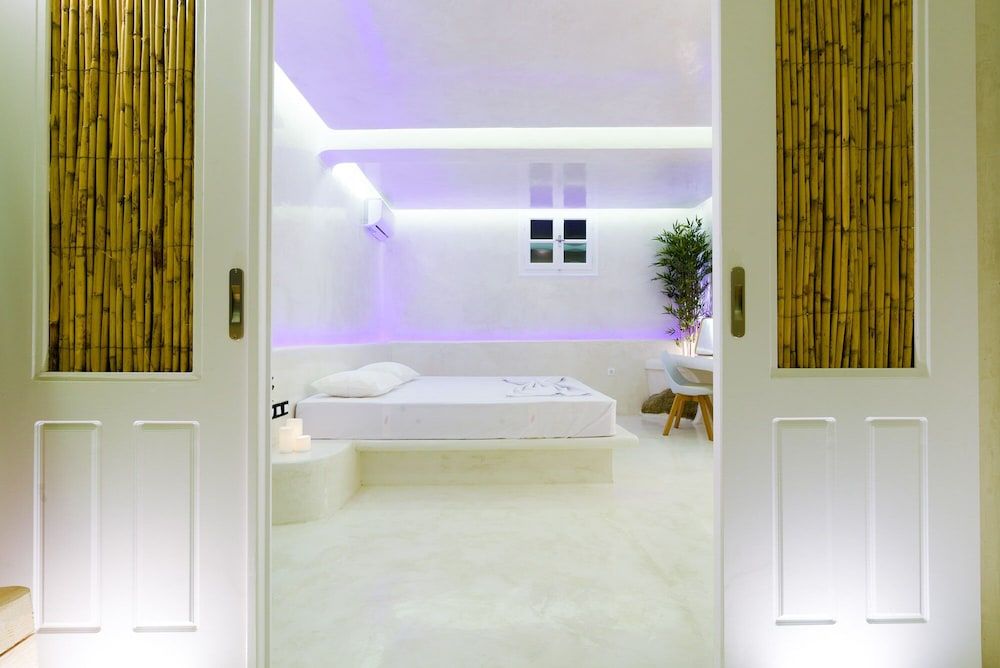 undefined Mykonos 52m² Luxury Apartment Sea side Ornos