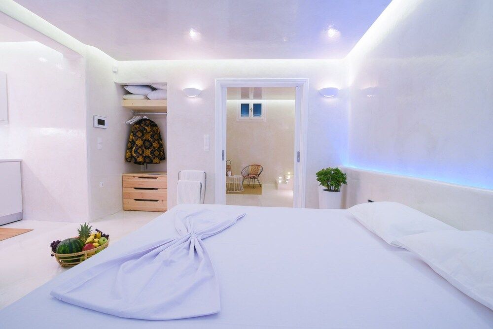 undefined Mykonos 52m² Luxury Apartment Sea side Ornos 7