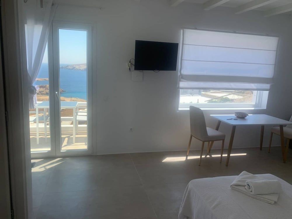 undefined Amazing Studio with Sea view in Mykonos 4