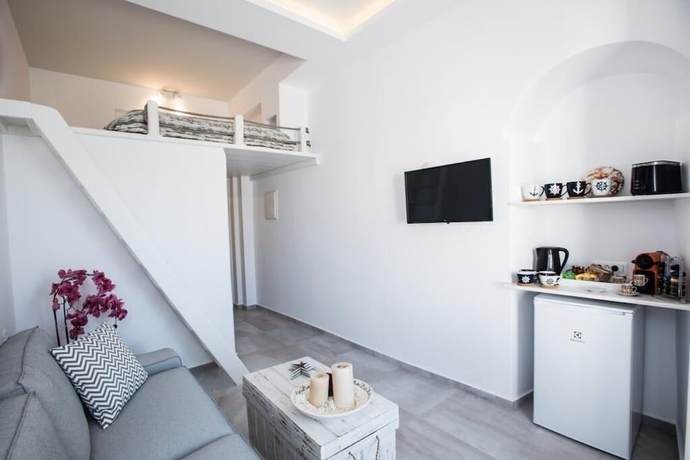 undefined Christy Suites by Alpha Living 10