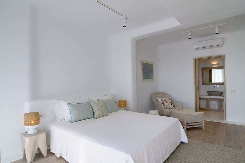 Seabird Sunbird Villas Villa 8