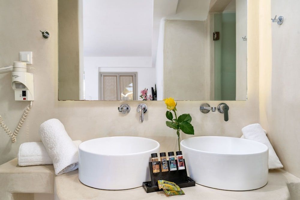 undefined Paola's Town Boutique Hotel 5