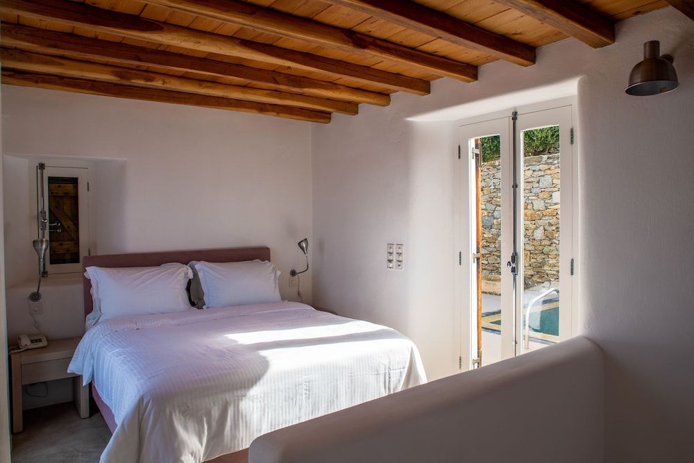 undefined Villa Ester with Heated Pool & Hot Tub 9