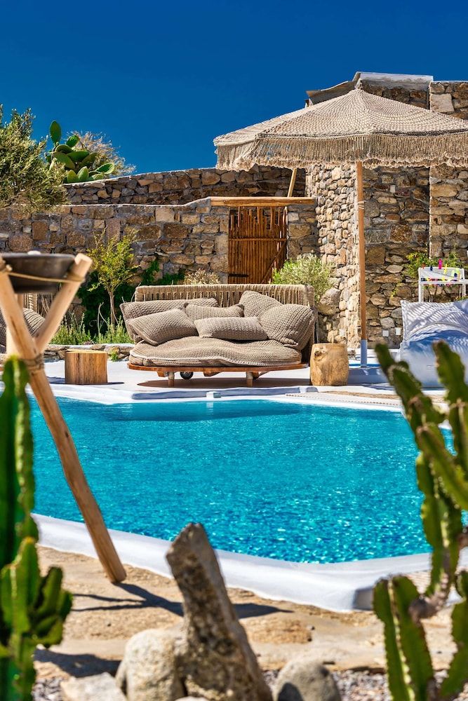 undefined Karkos Beachfront Villa  Private pool 5