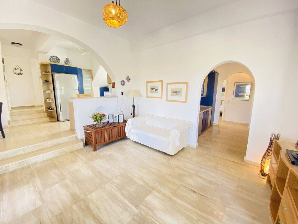 Villa Diana Paraga Beach by GHH Family House 14