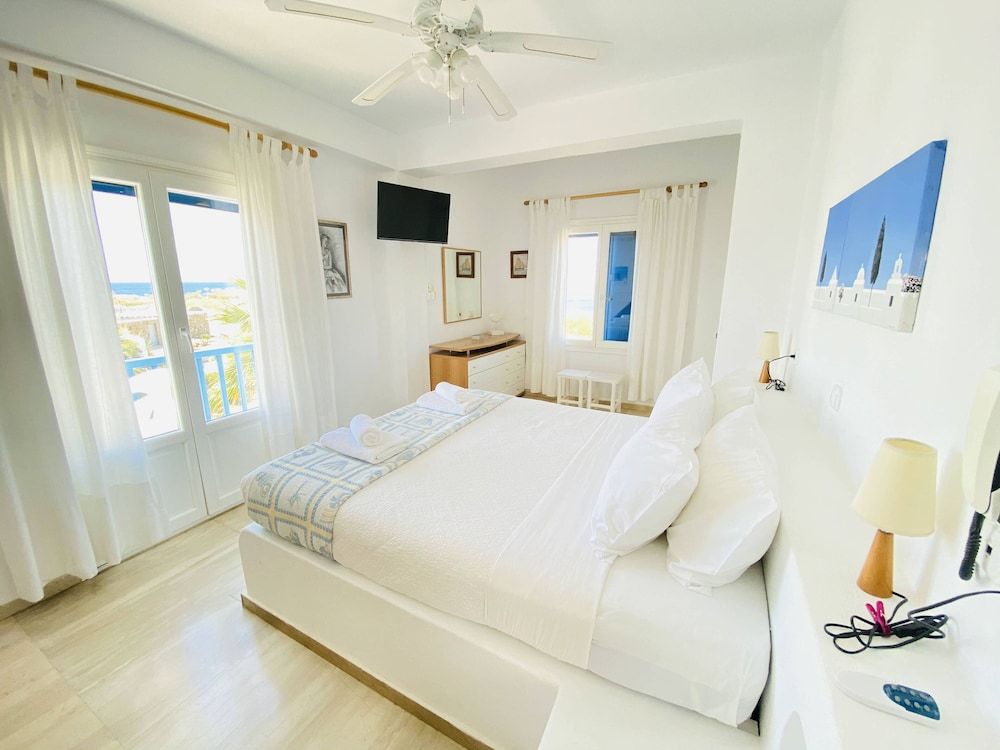 Villa Diana Paraga Beach by GHH Family House 9