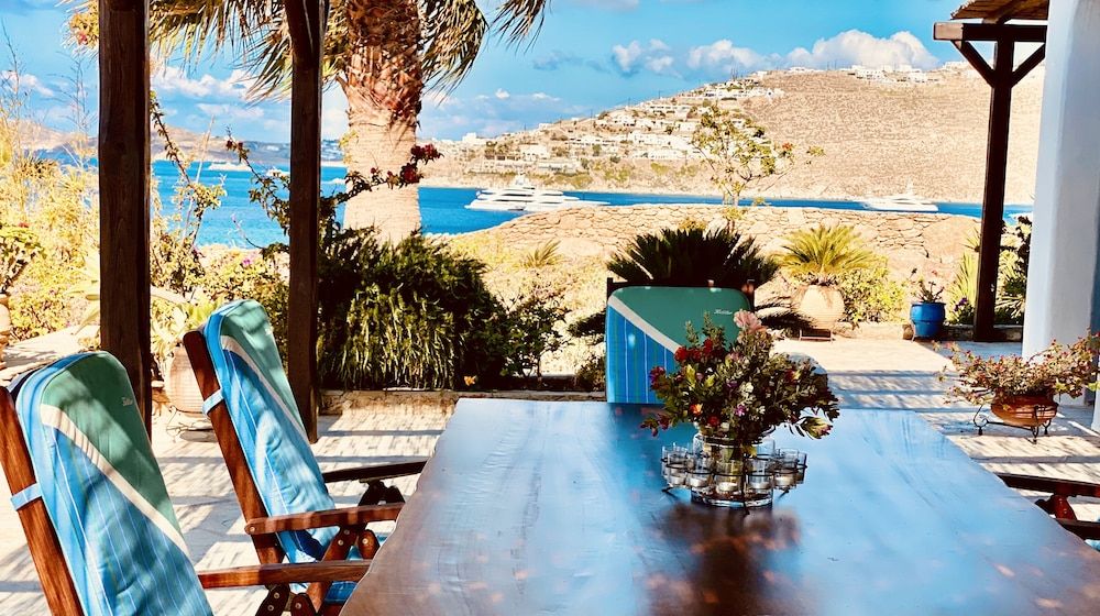 Villa Diana Paraga Beach by GHH Family House 18