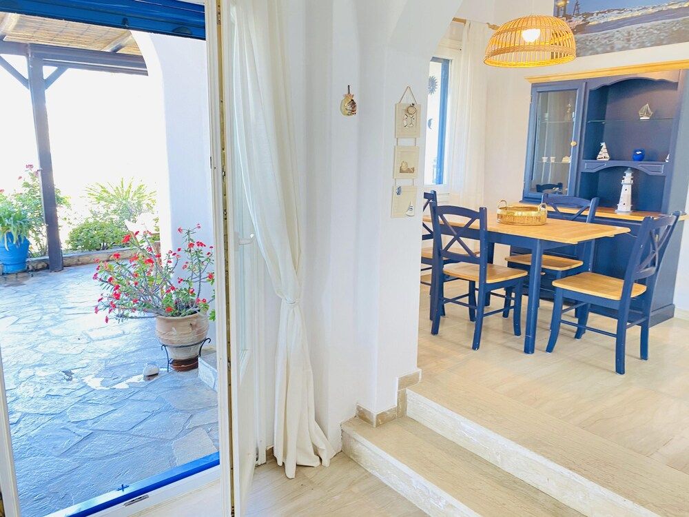 Villa Diana Paraga Beach by GHH Family House 20