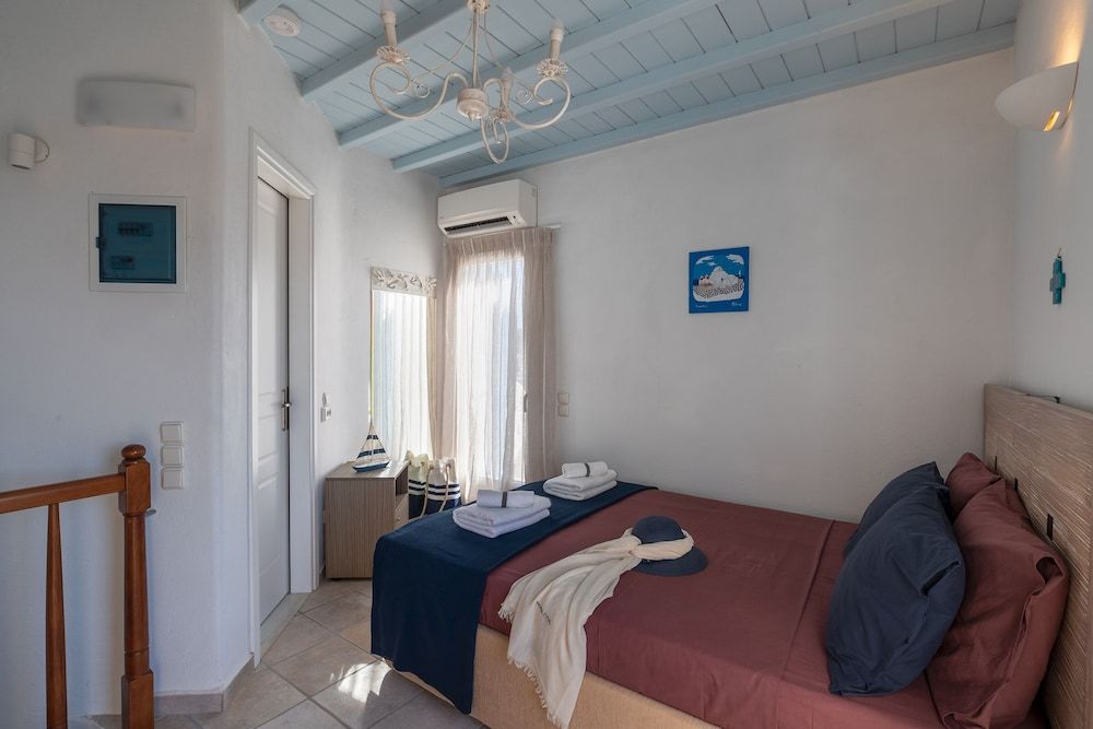 undefined Little Blue 8