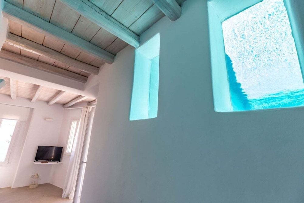 undefined Villa Basil 6