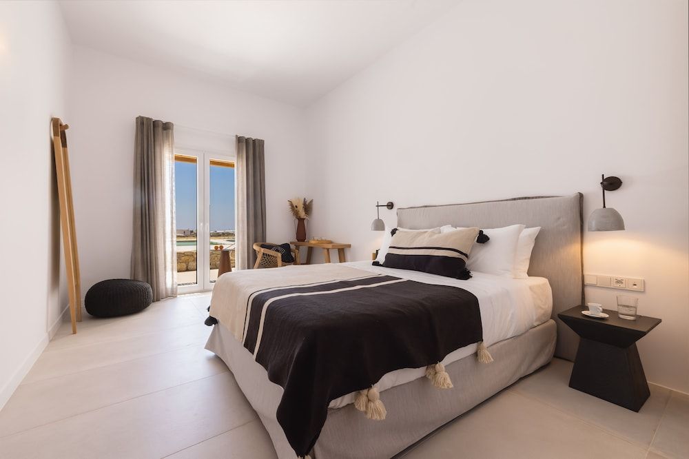 Deluxe Double Room with Horizon View - Upper Floor