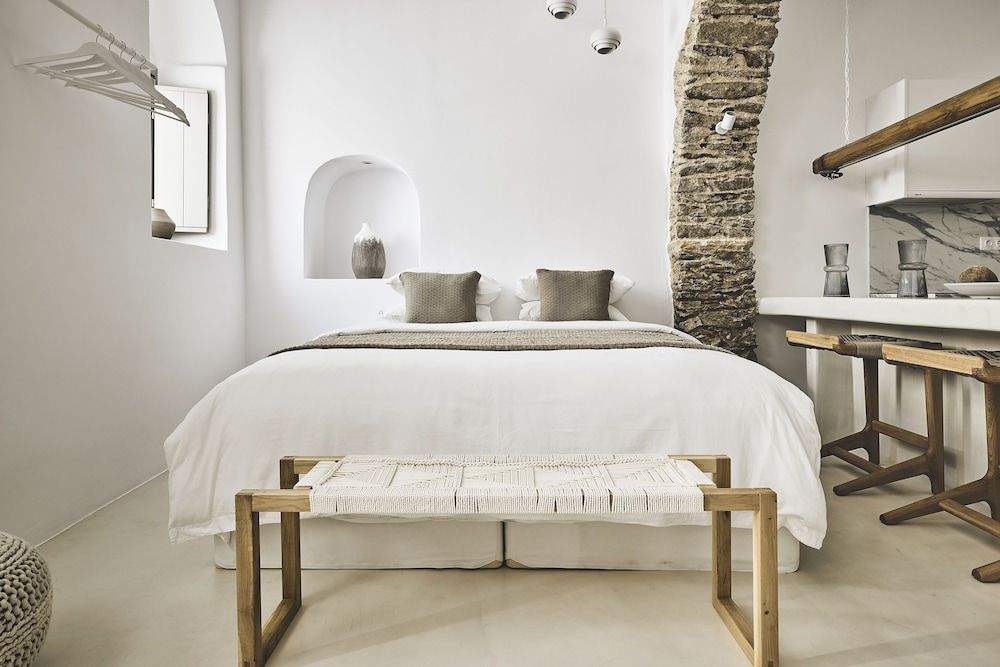undefined Elaia Luxury Suites Mykonos 4