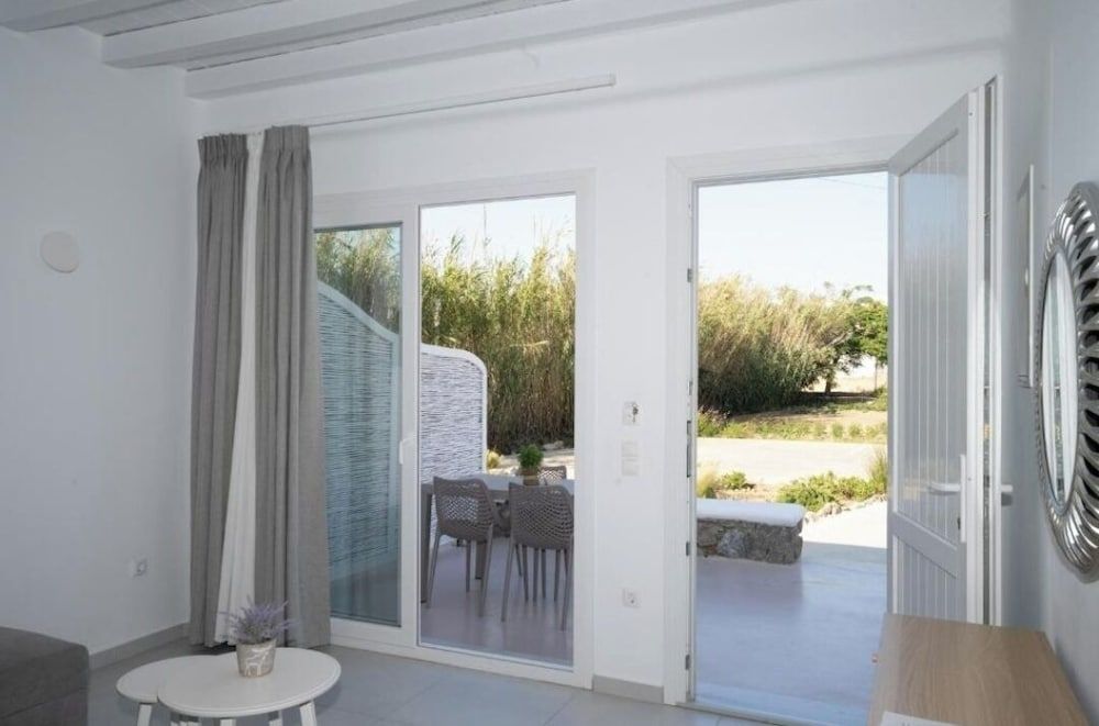 Desire Mykonos Apartments Superior Apartment 7