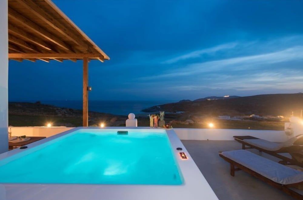 Evilia Mykonian Villa with Jaccuzi Luxury Villa 22