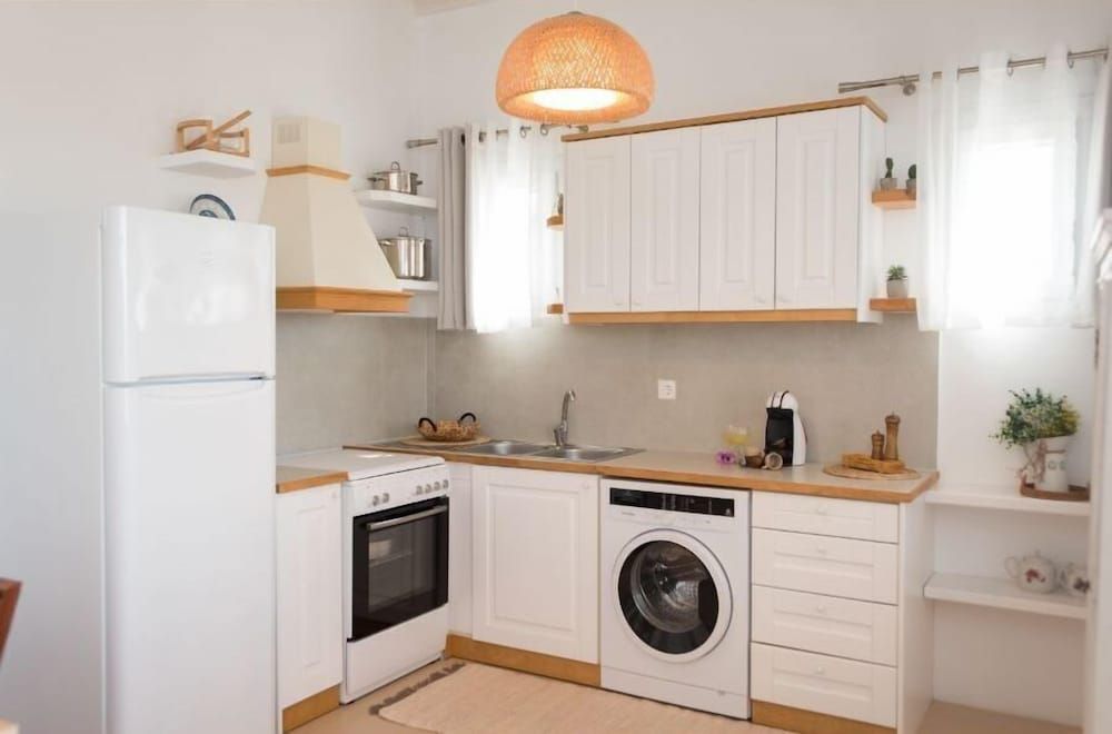 Evilia Mykonian Villa with Jaccuzi Luxury Villa 16