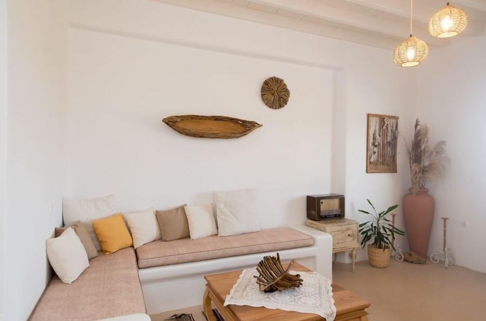 Evilia Mykonian Villa with Jaccuzi Luxury Villa 11