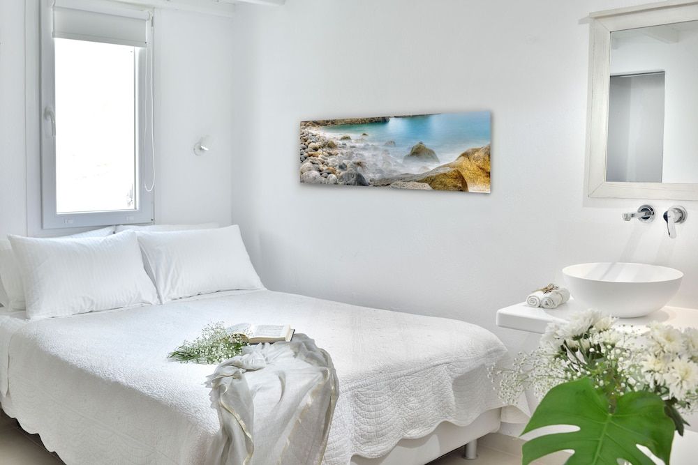 undefined Marietta's Mykonos 3