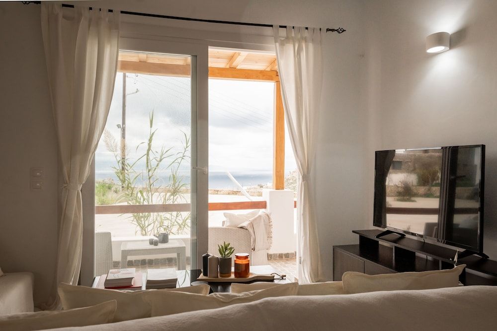 aníko suites Psarou Comfort Suite, 2 Bedrooms, Non Smoking, Sea View