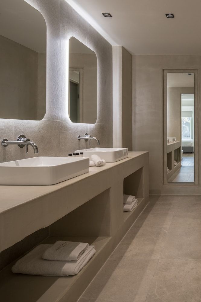 undefined Arocaria 10