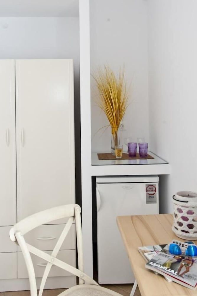 undefined Yanna Asteri Suites 4