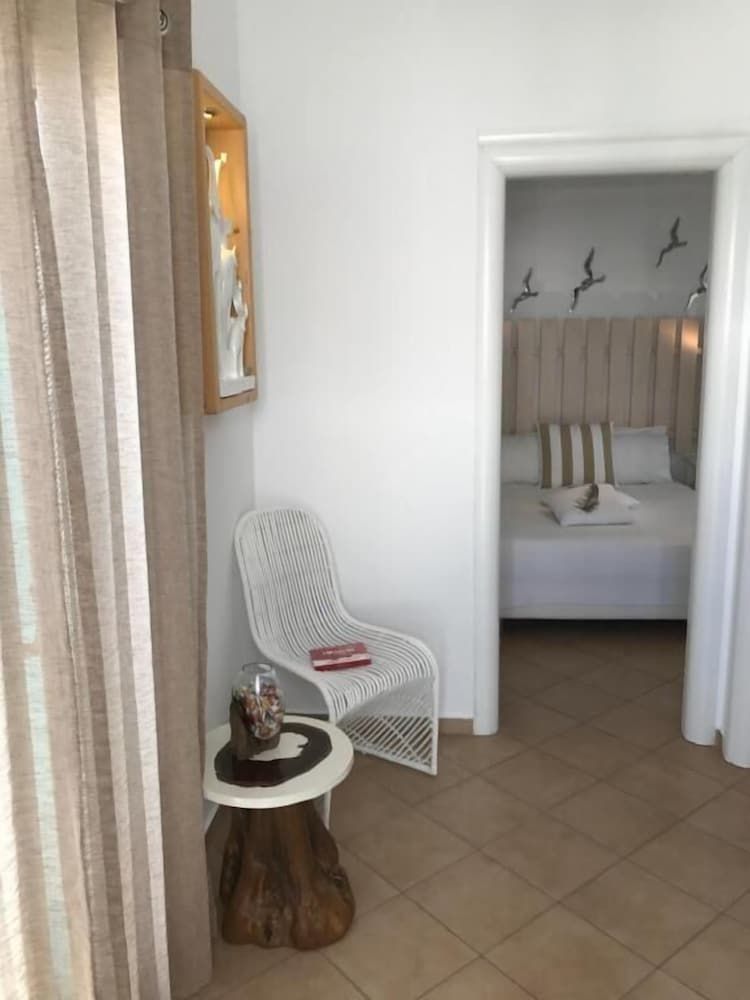 Yanna Asteri Suites Junior Suite 3 Adults 11