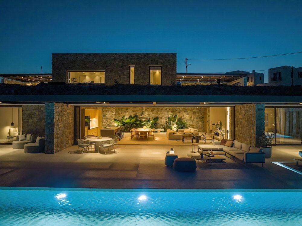 undefined Untold Mykonos 9