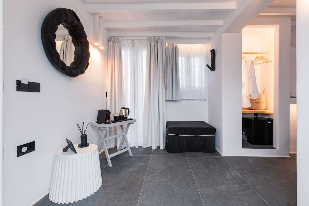 She Mykonos- Luxury Apartments Deluxe Double Room with Veranda 11