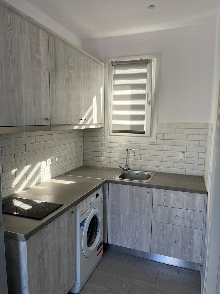 SUN Studio 1 - Close TO 180 Sunset BAR Apartment 21