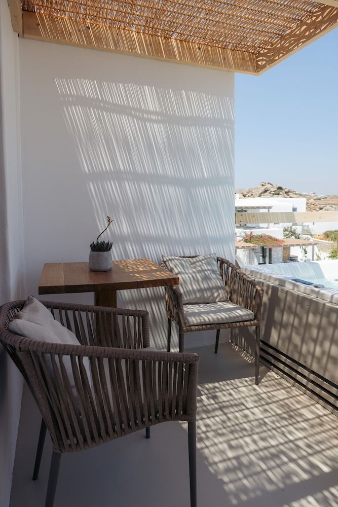 Nimbus Lumen Delight Room, Hot Tub, Sea View 8