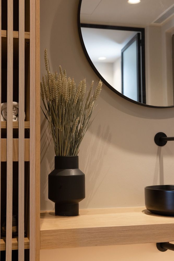 Nimbus Lumen Delight Room, Hot Tub, Sea View 16